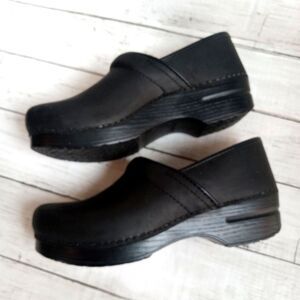 Dansko Women's Professional Oiled Leather Clog Size 41 Black